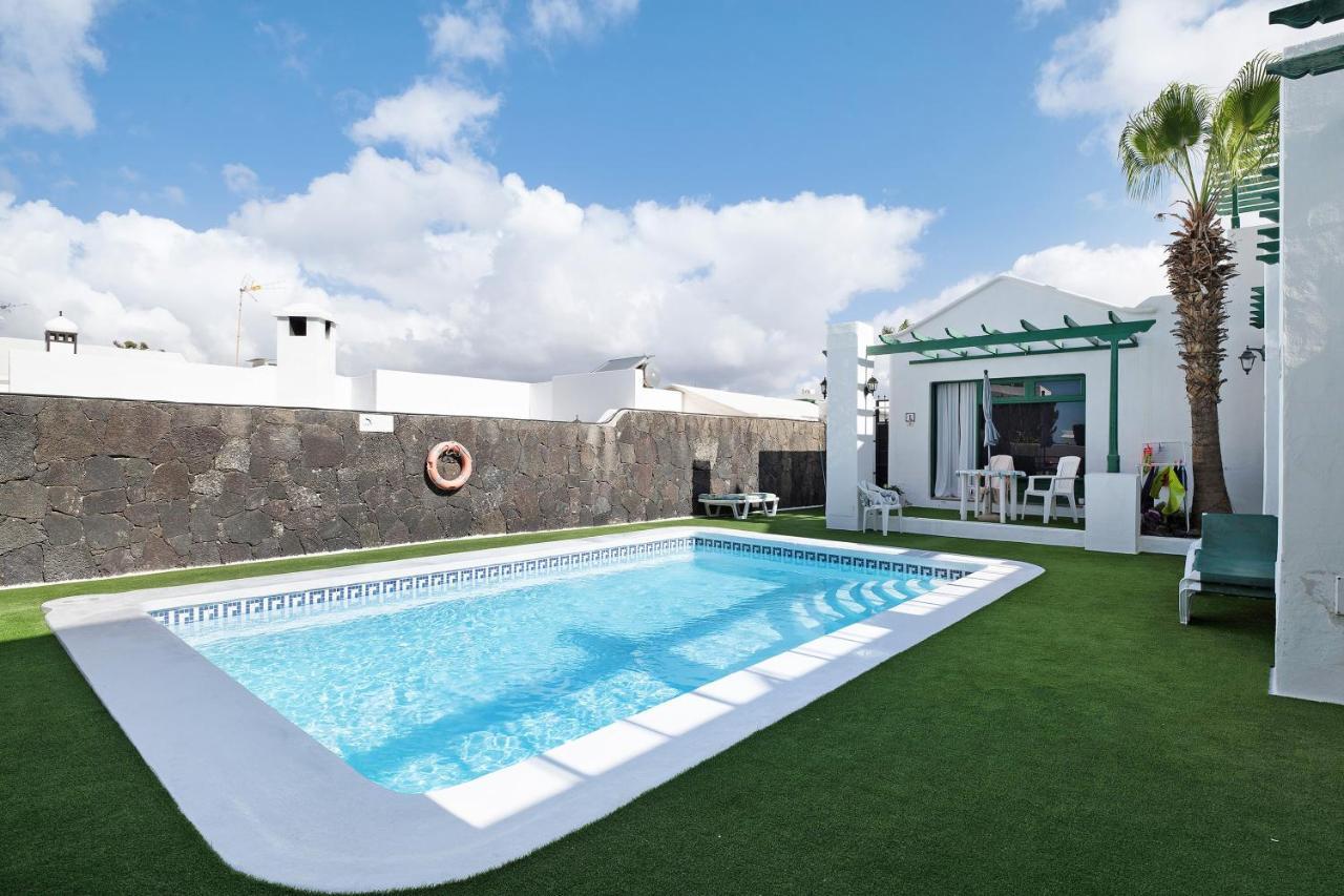 Apt 2 Las Palmeras III Lanzarote Puerto del Carmen  Esterno foto